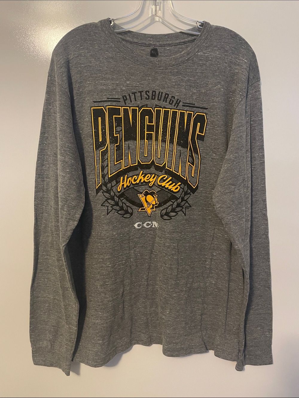 Pittsburgh Penguins Long Sleeve T-Shirt Size XL